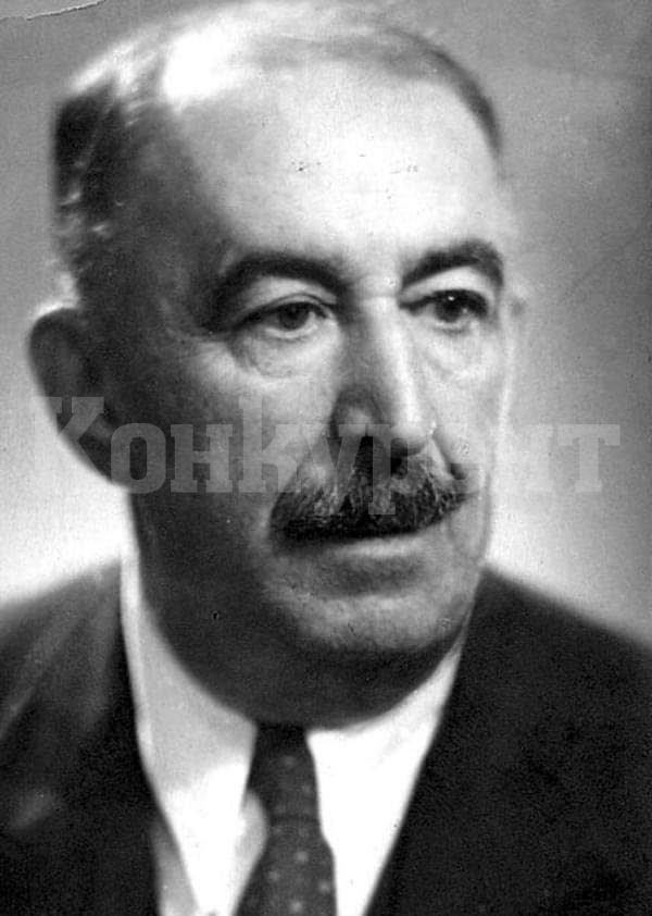 ЗНАЕТЕ ЛИ, ЧЕ... Цветко Бобошевски 23 години играе важна роля в управлението на България